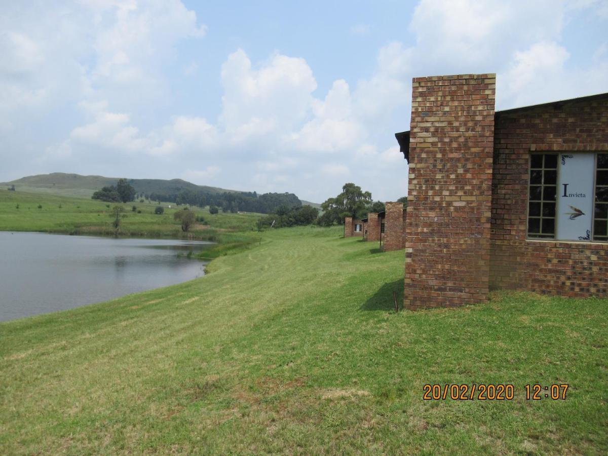 בית הארחה דלסטרום 	Elandskloof Trout Farm מראה חיצוני תמונה