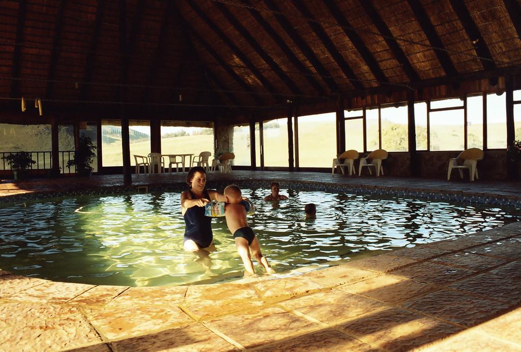 בית הארחה דלסטרום 	Elandskloof Trout Farm מראה חיצוני תמונה