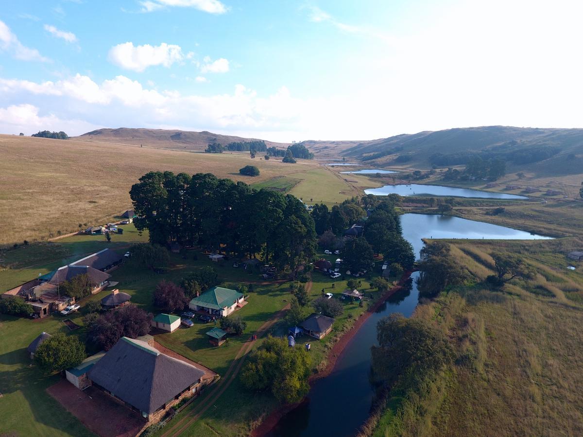בית הארחה דלסטרום 	Elandskloof Trout Farm מראה חיצוני תמונה