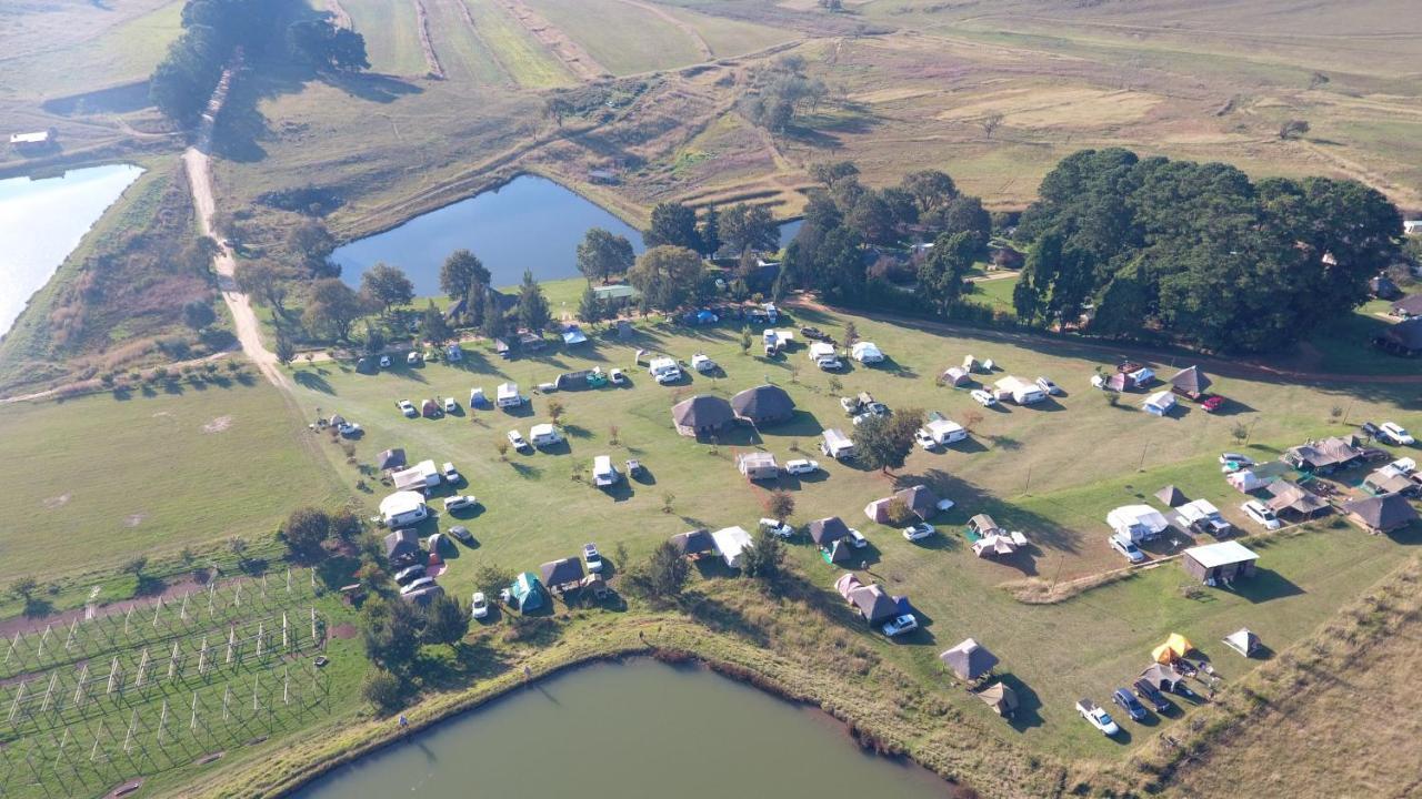 בית הארחה דלסטרום 	Elandskloof Trout Farm מראה חיצוני תמונה